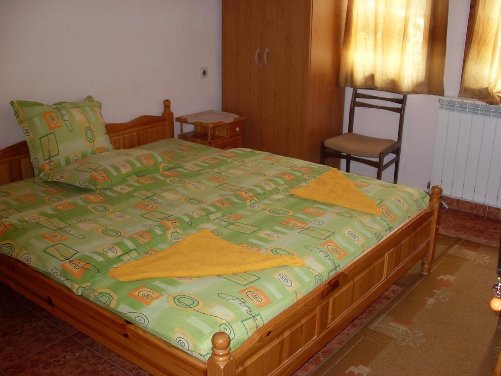 Guest House Rimski Most Мельник Экстерьер фото